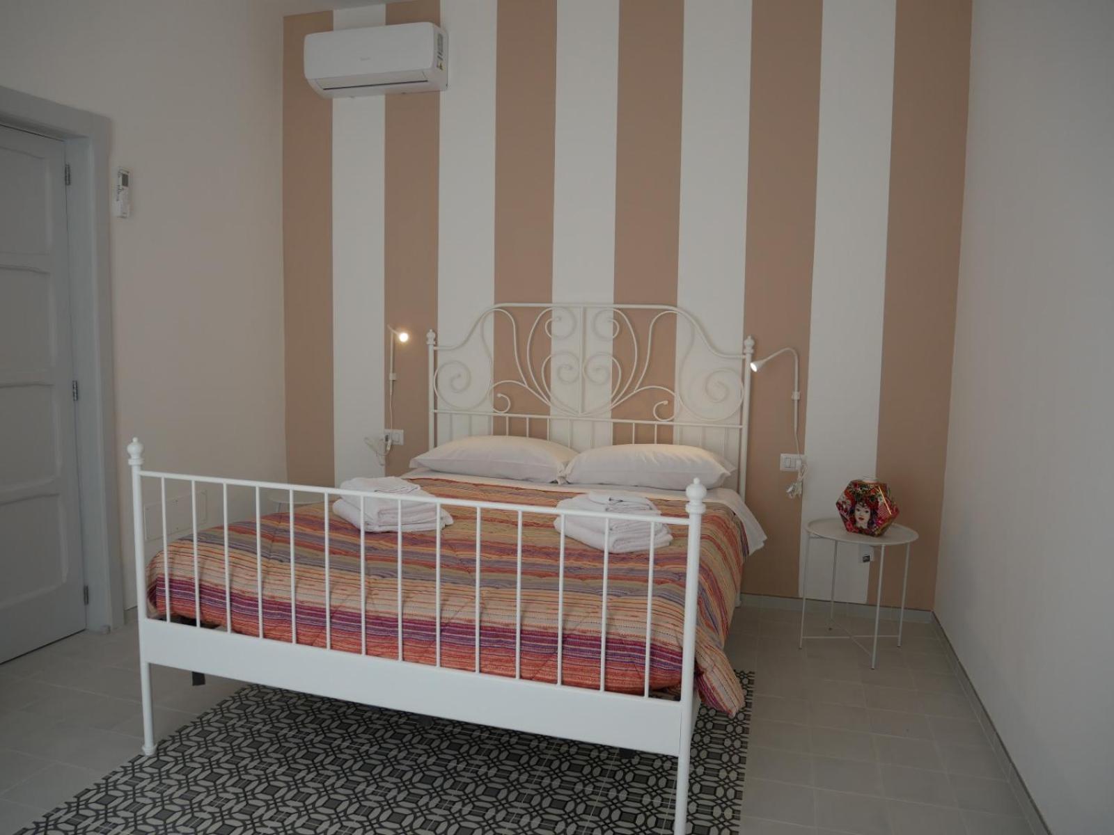 Casa Vacanza B&G Λέτσε Εξωτερικό φωτογραφία